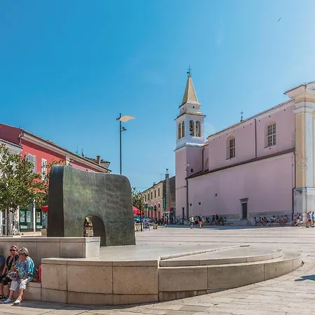 3 Bedroom Cozy In Διαμέρισμα *