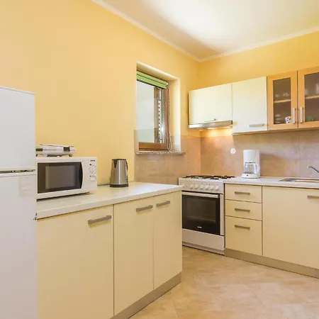 Apartman Amazing Apartment In Porec *